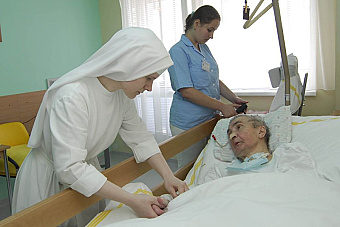 Štát šetrí na starostlivosti o zomierajúcich, hospice už nedokážu pokrývať zvyšujúce sa náklady