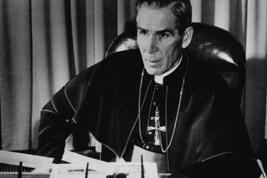 Po vyše šesťročnom odklade môže byť biskup Fulton Sheen blahorečený