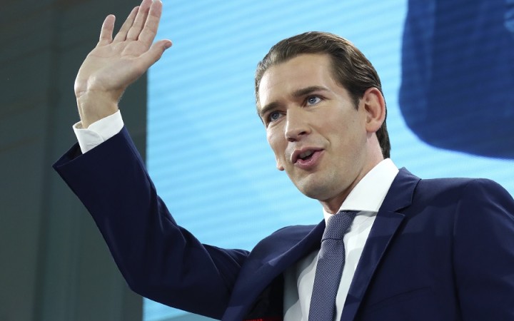 Kurzovi ľudovci ovládli voľby v Rakúsku, pravicoví populisti pohoreli