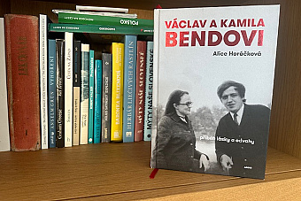 Nie je to len kniha o disente, väzení, prenasledovaní, ale aj o láske, viere a rodine so šiestimi deťmi