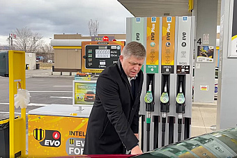 Situáciu má v rukách Slovnaft, Fico zatiaľ nechce ísť do vládnej regulácie