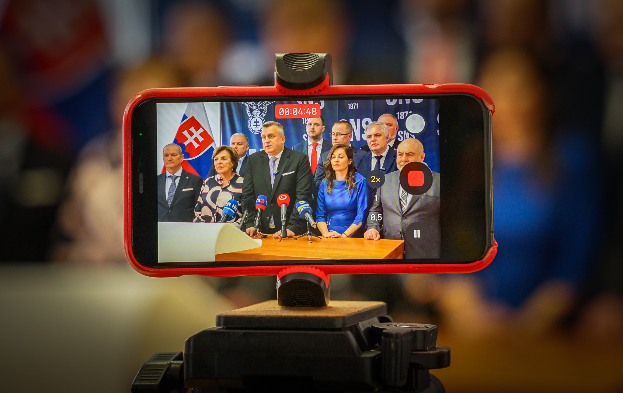 Chce byť alternatívou pre sklamaných voličov koalície, ktorej je stále súčasťou
