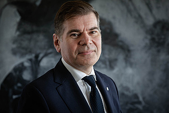 Bratislavskí lekári sa správajú ako feudáli, vyšetrovanie kartelu s Agelom je Kafkov proces