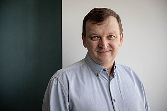 Čakať na pomoc od štátu nestačí. Hlavným manažérom staroby musí byť stále rodina