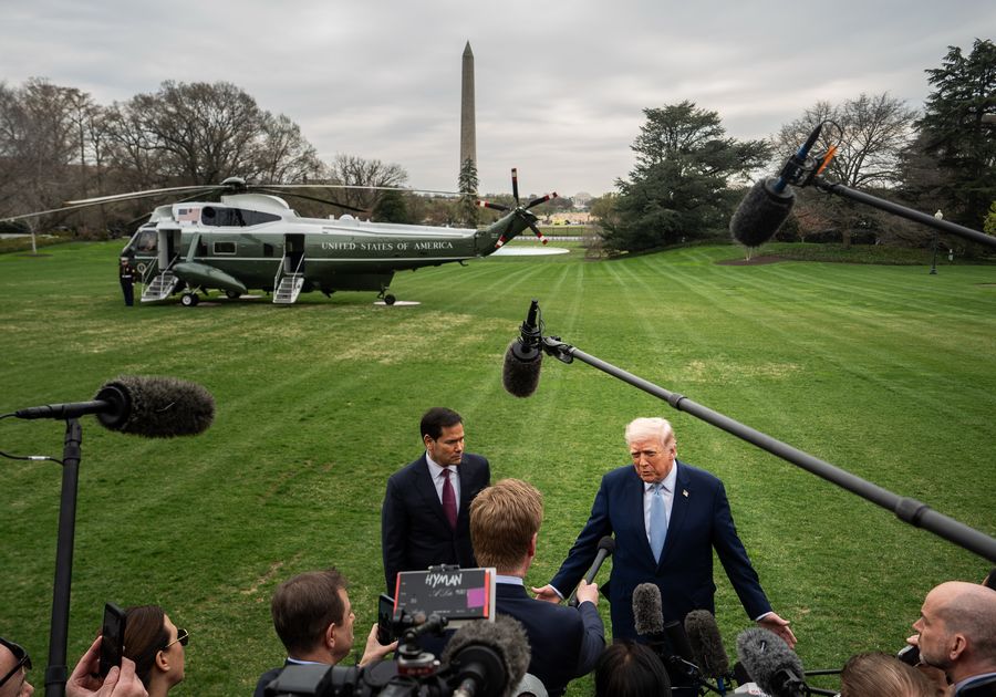 Trhlina v MAGA / Trump nikdy nebol ten pravý, píšu jeho bývalí podporovatelia po napadnutí Iránu