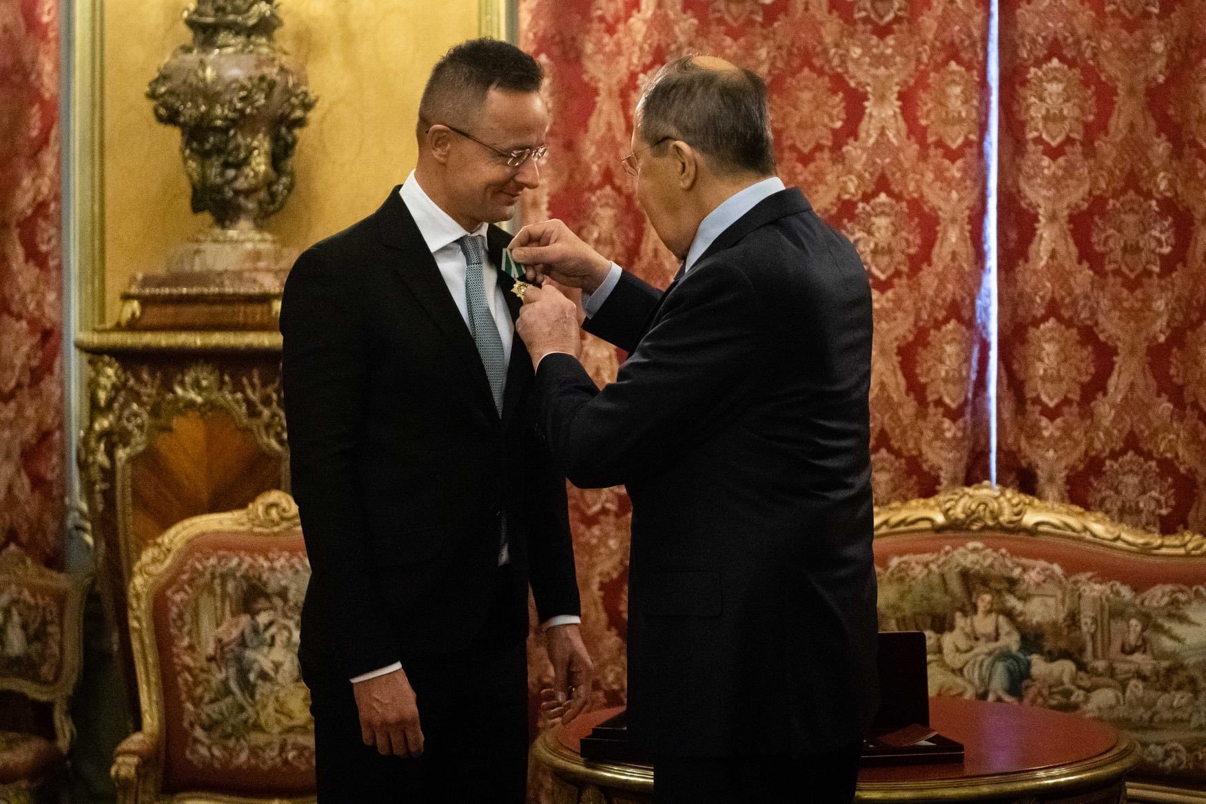 Szijjártó vykonáva zadania Viktora Orbána, vzťah s Ruskom je založený čisto na peniazoch