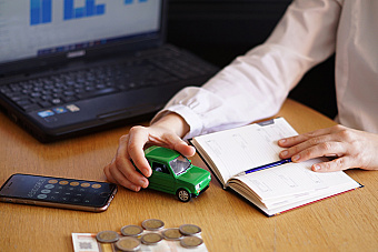 Ako čo najvýhodnejšie financovať auto v roku 2026? Myslite na tieto dôležité veci