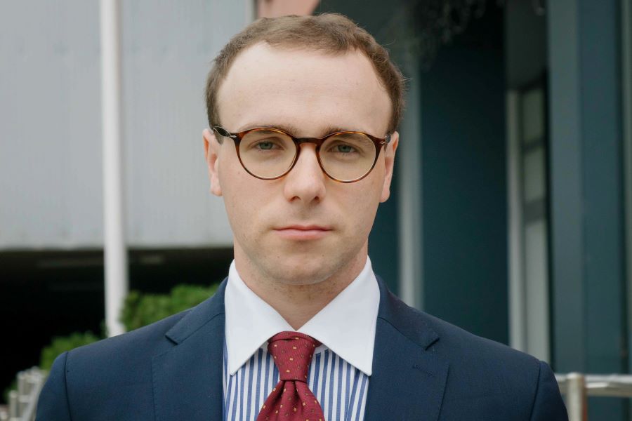 Vojenský analytik o Iráne / Irán vyvíjal medzikontinentálne rakety, po páde sýrskeho režimu bol izraelský útok otázkou času