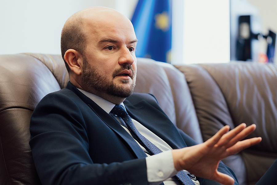 Dozrela doba, aby sme našli pri registrovaných partnerstvách riešenie, vraví Dubéci