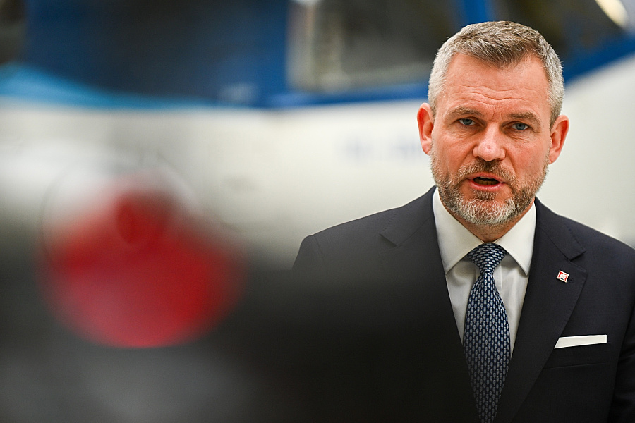 Prezident navrhuje zaviesť do legislatívy stav ohrozenia
