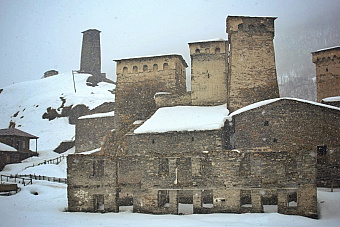 Ako som sa so svojím synčekom pokúsil vo vysokom Kaukaze zamyslieť nad toxickou mužnosťou