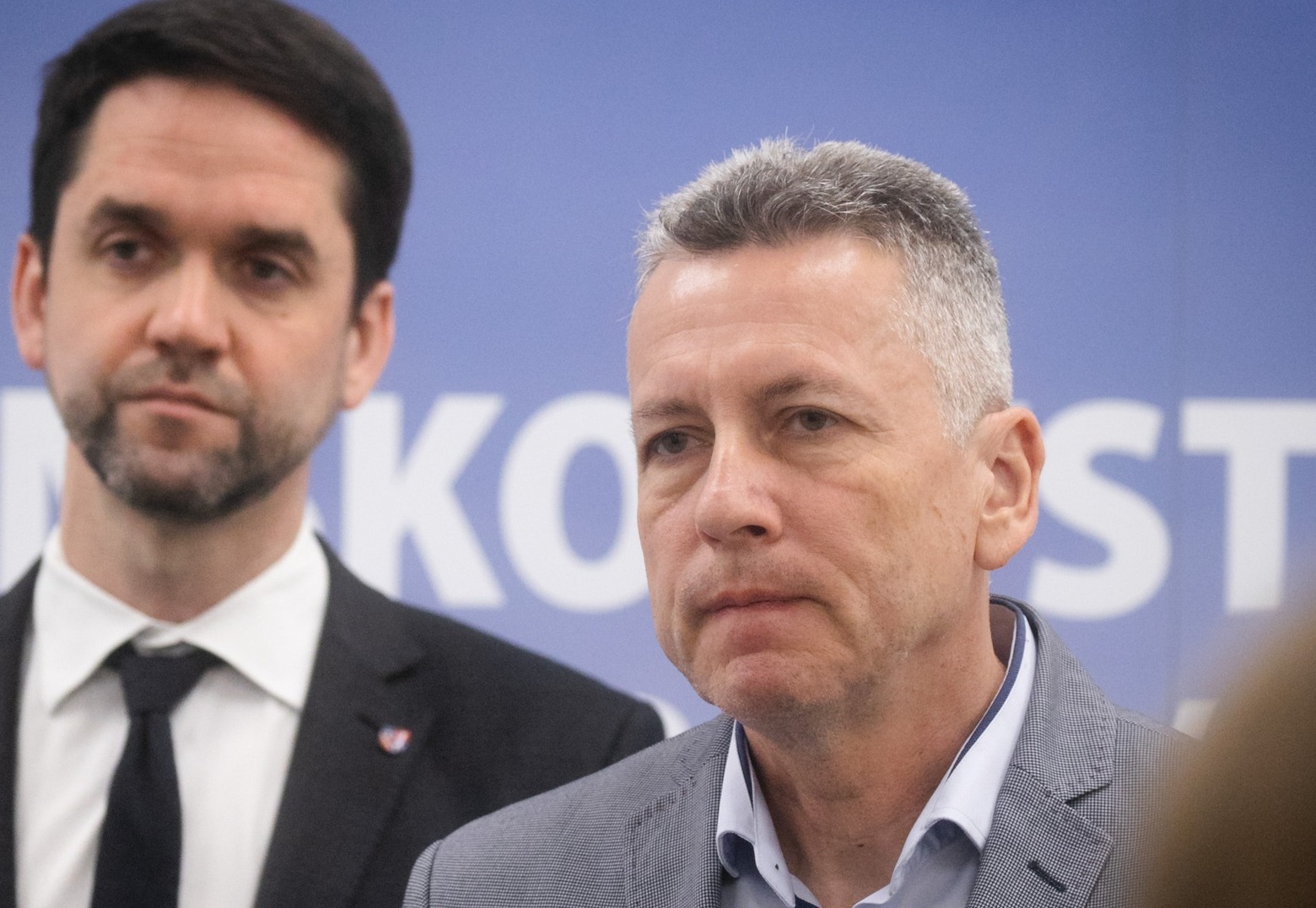 Pri poplatkoch sme ako vyšetrovatelia, ministerstvu však nestačí ani päť svedkov