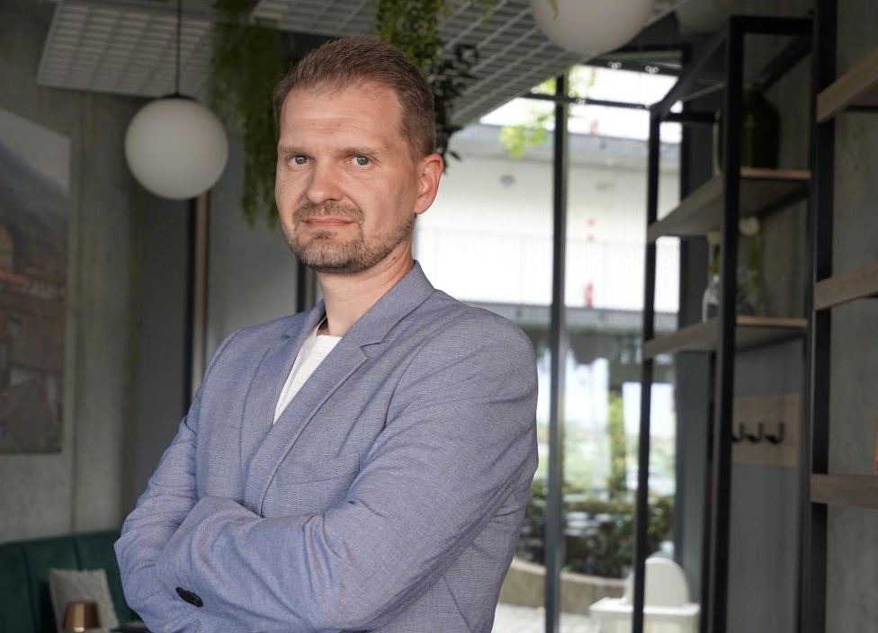 Konfiškácie postihujú aj Slovákov, ktorí po maďarsky nehovoria. Štát pri nich nedodržiava vlastné predpisy