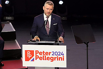 Prezident by mal konečne vysvetliť, ako financoval svoju kampaň