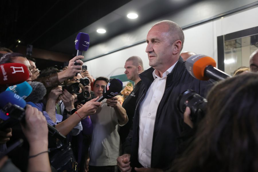 Je prorusk&yacute; triumf&aacute;tor bulharsk&yacute;ch volieb nov&yacute;m Orb&aacute;nom alebo len star&yacute;m dobr&yacute;m Ficom?