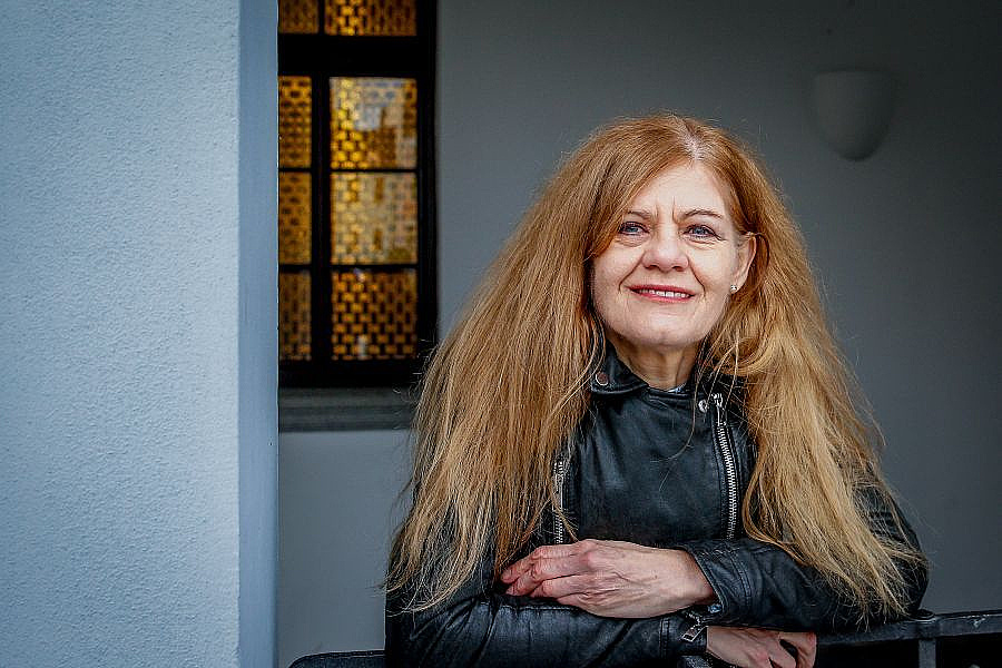 V darcovstve spermií a vajíčok sme zašli priďaleko, najlepšie by to bolo úplne zakázať