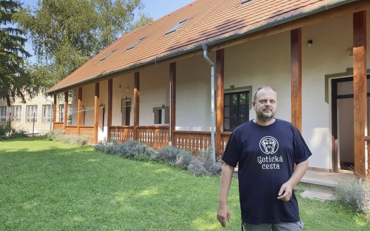 Bývalá kalvínska škola v Brzotíne sa zmení na detský domov