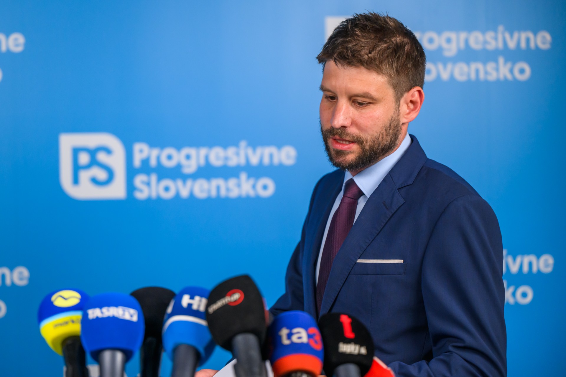 Objavili sa nové podozrenia o splatení pôžičky Šimečkovi