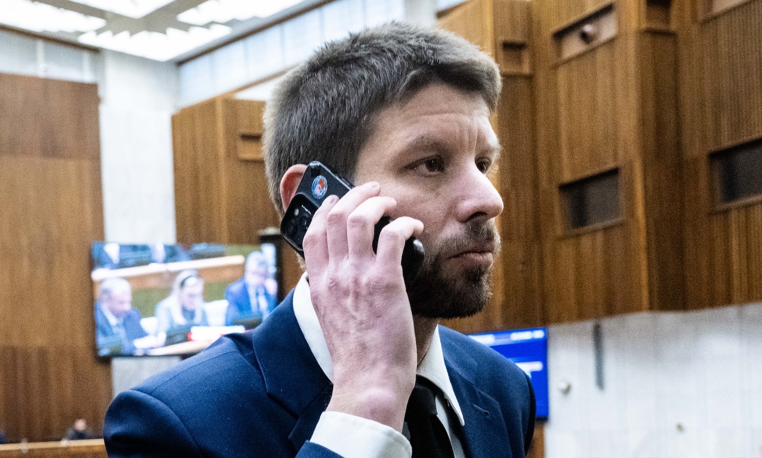 Združenie Šimečkovej matky platilo mobil, ktorý používa líder PS
