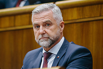 Opoziční politici sa mi vyhrážajú a zastrašujú ma, hovorí. Matovič si má nachystať kasičku