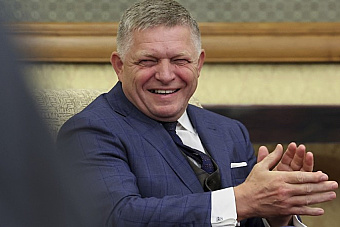 Euroukrajinská ilúzia alebo Prečo môže Fico prežiť pád Orbána