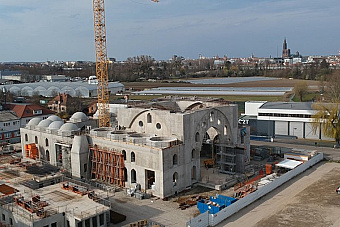 V Štrasburgu sa stavia mešita za 25 miliónov eur. Pritom v moslimských krajinách sa často nepovolia ani malé kostoly
