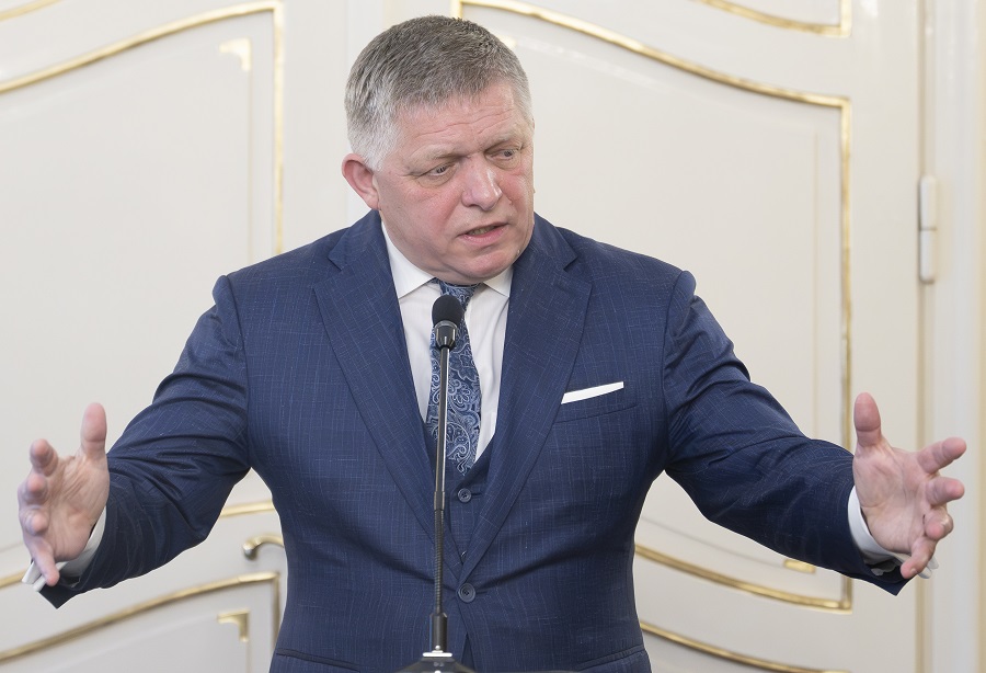 Fico drží racionálnu energetickú líniu