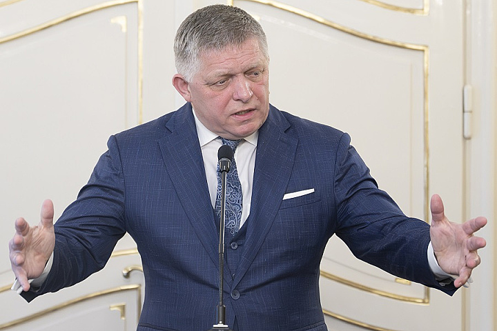 Fico drží racionálnu energetickú líniu