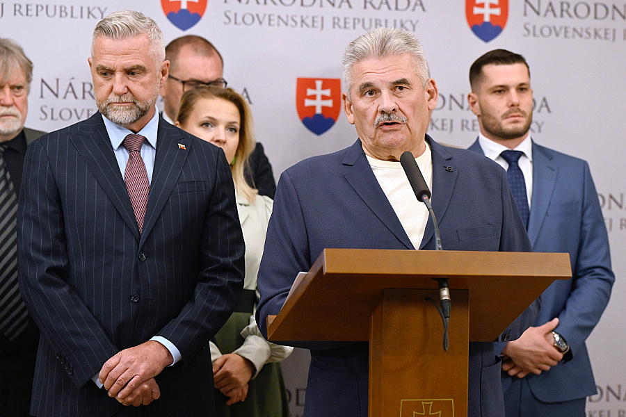 Ján Richter zo Smeru odmietol, že by koalícia čelila častým krízam