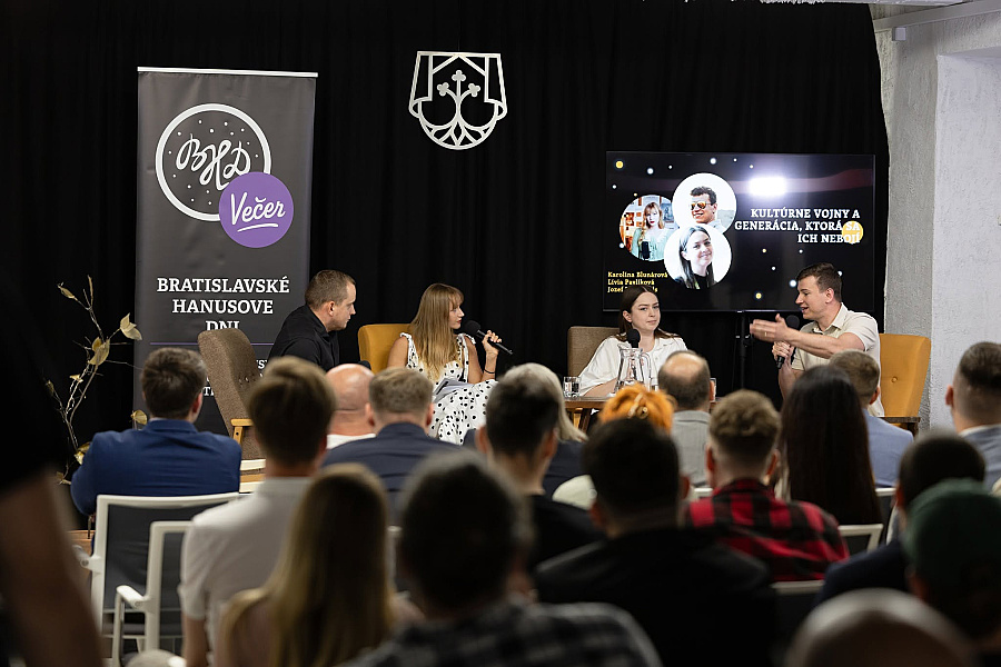 Lívia na BHD nebola kázať. Diskutovali s ňou mladý konzervatívec i zástupkyňa PS