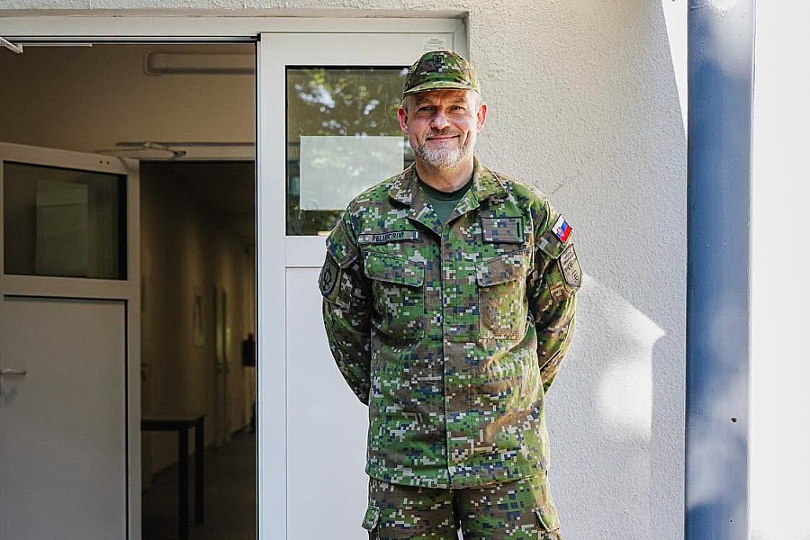 Prezident začal s druhou fázou výcviku Národných obranných síl