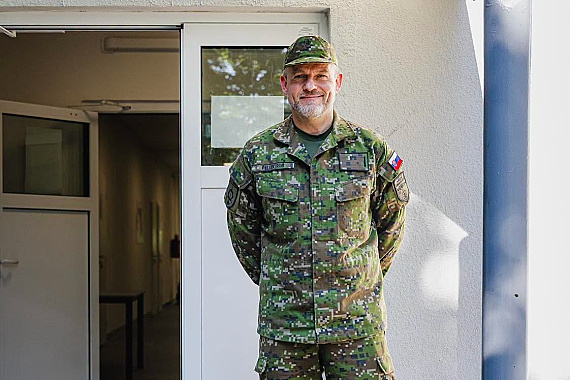 Prezident začal s druhou fázou výcviku Národných obranných síl