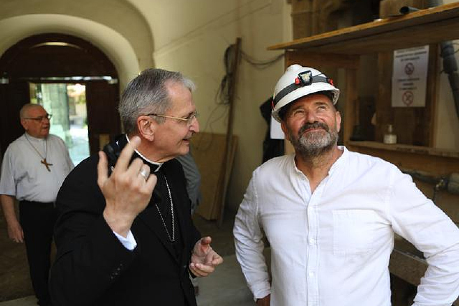 Západné diecézy budú mať spoločný seminár v Bratislave. Biskupi si prezreli, ako napreduje rekonštrukcia