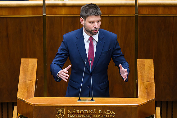 PS ich nezruší, ale kvôli šetreniu ich spraví adresnejšími