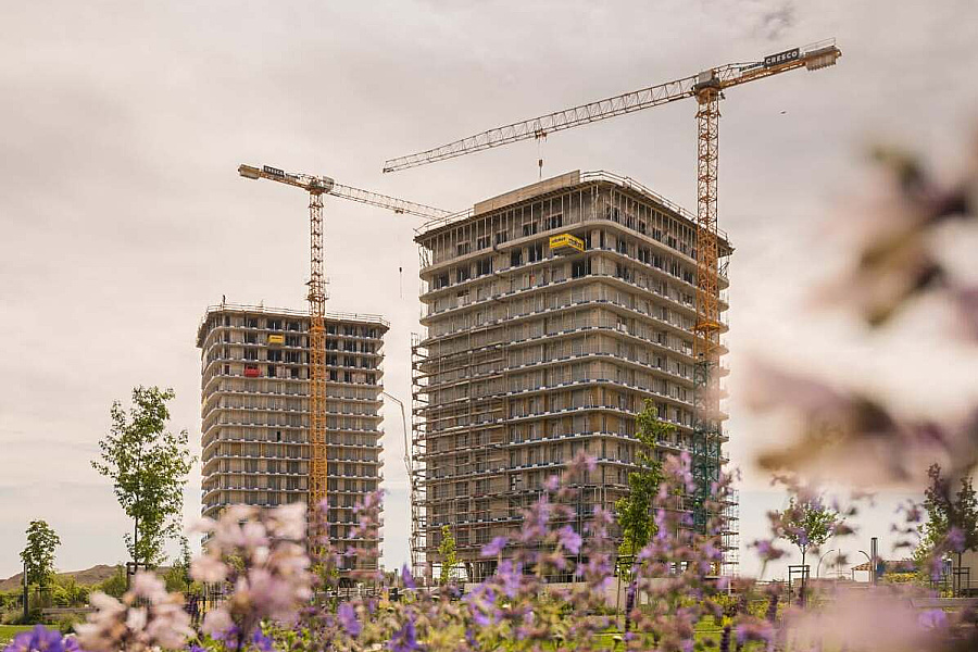 Menej ako polovica kupujúcich kupuje prvý byt, novostavbám kraľujú investori