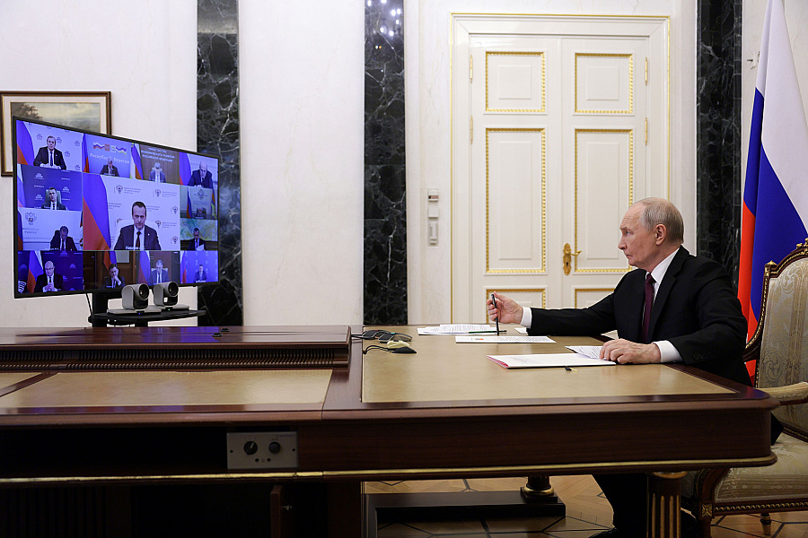Rastie hrozba, že prehrávajúci Putin eskaluje vojnu nejakým útokom na NATO