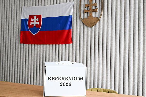 Ľudia rozhodujú o Ficovej rente a obnovení NAKA a špeciálnej prokuratúry