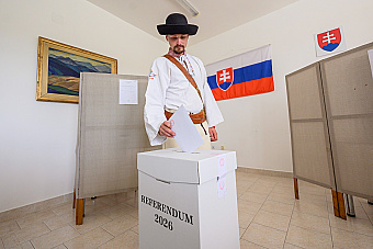Účasť dosiahla 16 percent, je druhá najnižšia v histórii Slovenska
