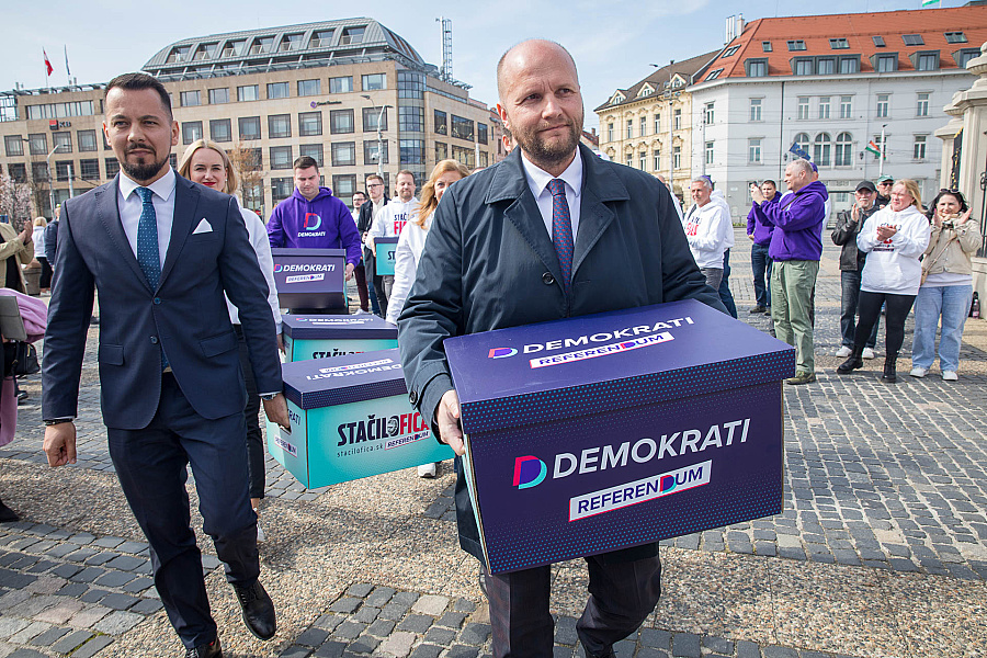 Referendum v tejto podobe nedáva zmysel