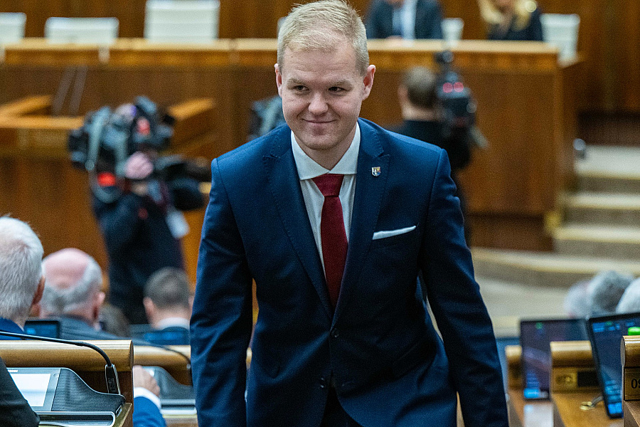 Bartek sa musí ospravedlniť čurillovcom za video, v ktorom ich obvinil, že si vybavili rozsudok