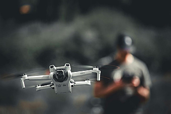 Čo s dronmi nad hlavou?