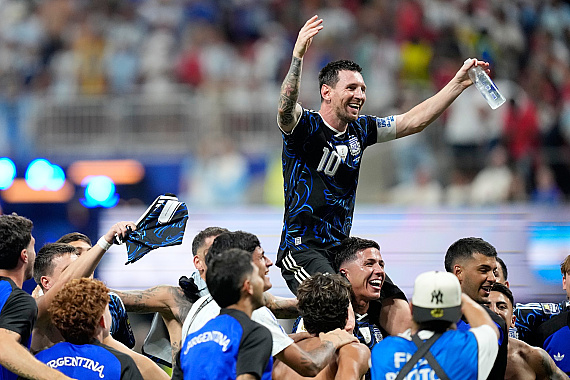 Futbalisti Argentíny budú obhajovať titul majstrov sveta