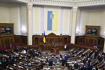 Ukrajinský parlament schválil novú vládu premiéra Serhija Koreckého