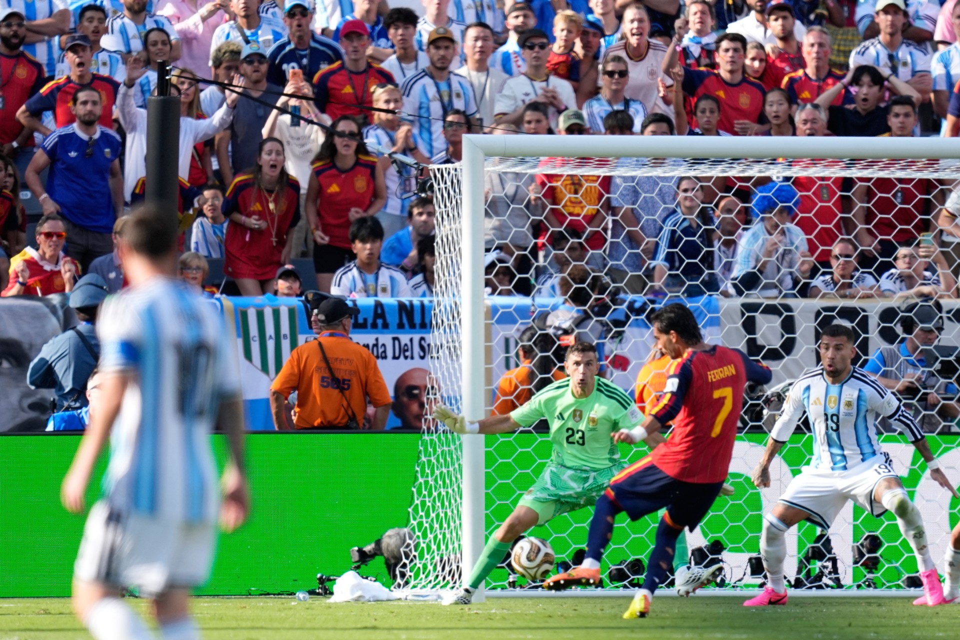Španieli sú majstri sveta, Argentínu zdolali 1:0 po predĺžení
