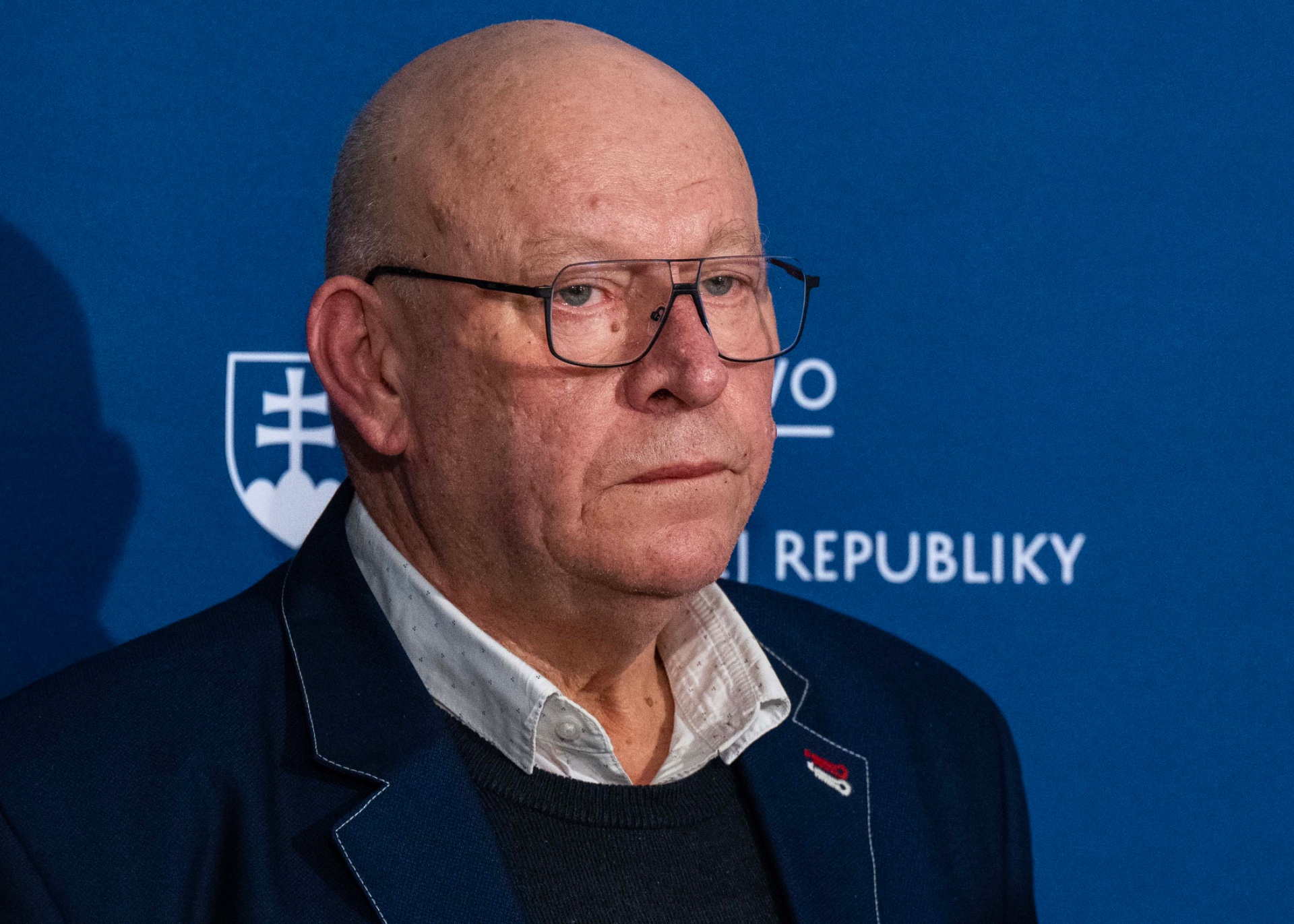 Ozn&aacute;mil to deň po vir&aacute;lnom &uacute;teku pred novin&aacute;rmi