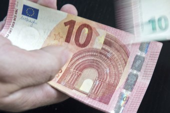 Čisté bohatstvo Slovákov rastie, sú za tým najmä ceny nehnuteľností