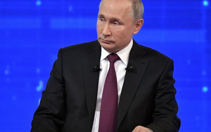 Putin navrhol nahradiť globálnu Wikipediu ruskou alternatívou