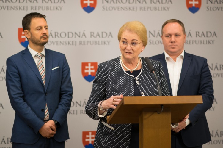Keď transparentnosť v peniazoch, tak aj v hodnotách