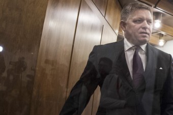 Fico k Novembru '89: Pre milióny občanov nastal pokles životnej úrovne