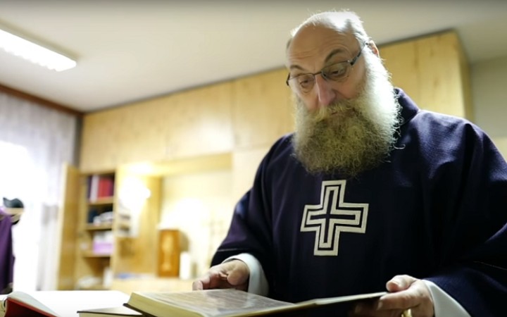 Biskupi reagujú na aktuálny trend. Rastie počet záujemcov o trvalý diakonát